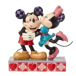 hugs-kisses-mickey-and-minnie-love-figurine-dinsey-traditions-findingcollectables